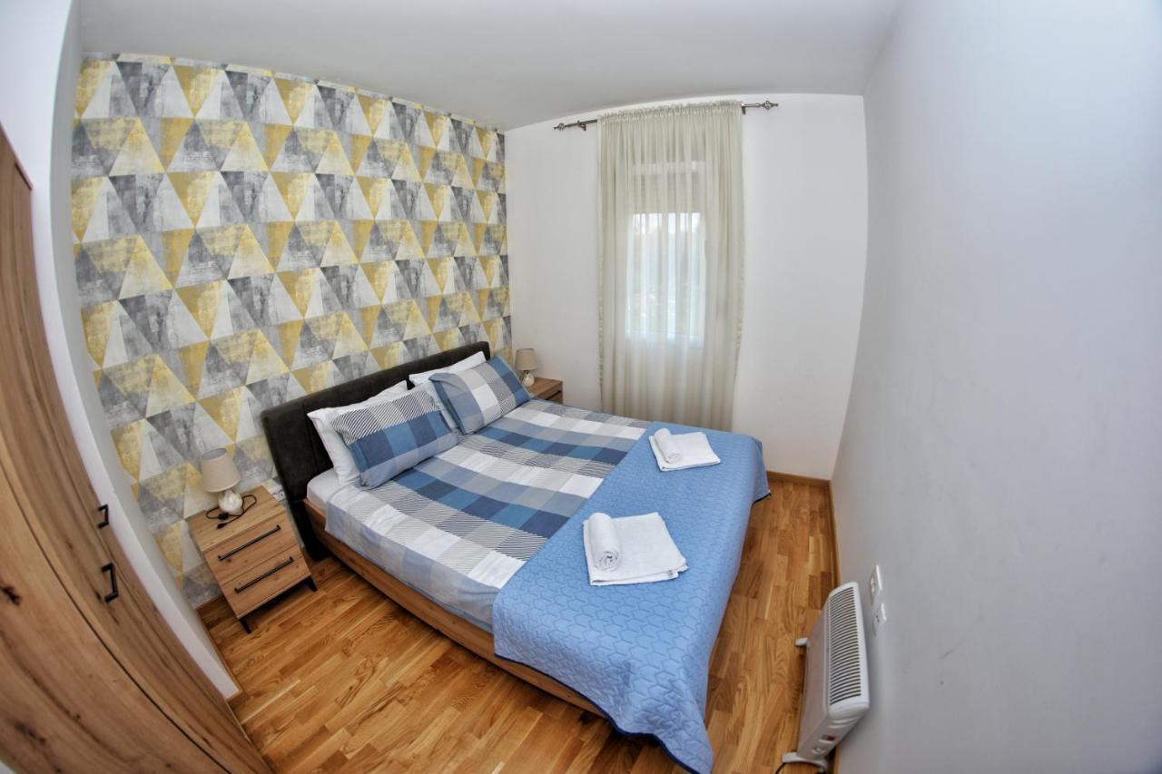 Apartmani Zecevic Nikšić מראה חיצוני תמונה