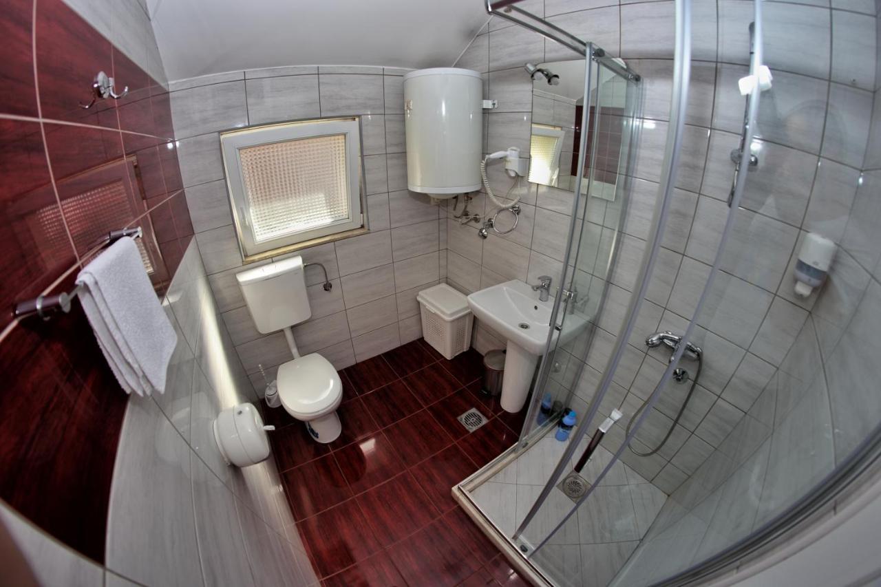 Apartmani Zecevic Nikšić מראה חיצוני תמונה