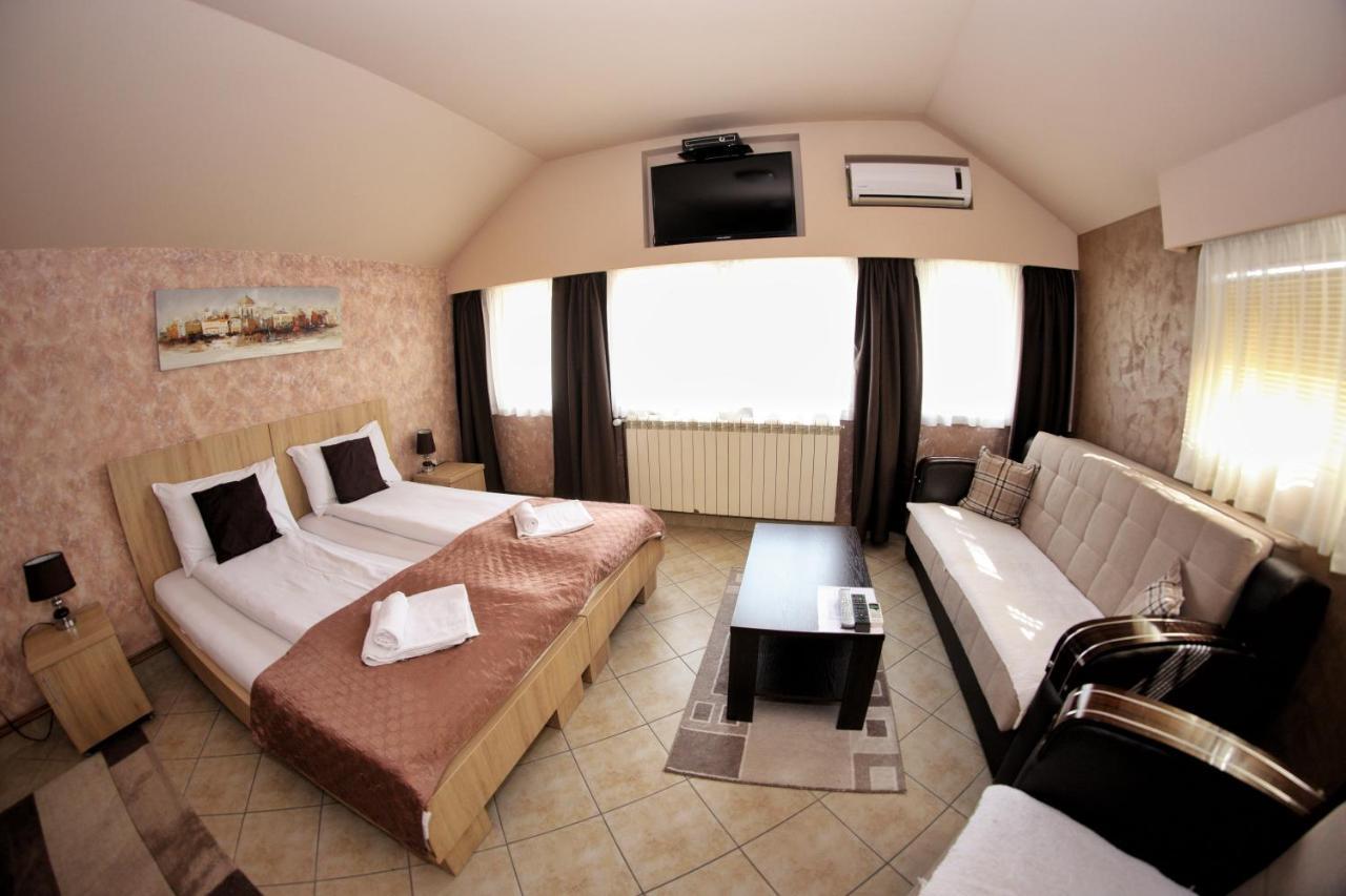 Apartmani Zecevic Nikšić מראה חיצוני תמונה