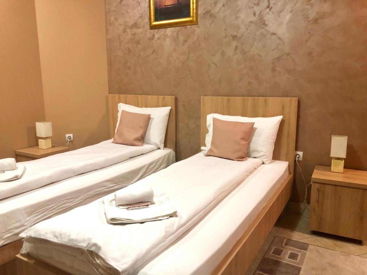 Apartmani Zecevic Nikšić מראה חיצוני תמונה